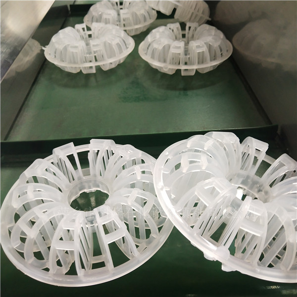 Plastic Taylor Ring Garland Ring Rosette Ring Packing